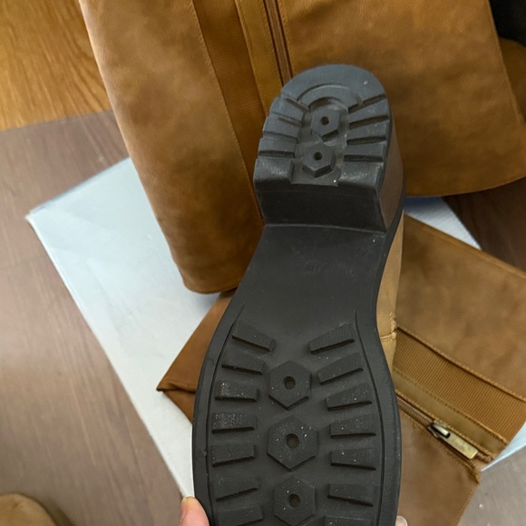 Cloudwalkers Brown Heeled Boots - Picture 2 of 7